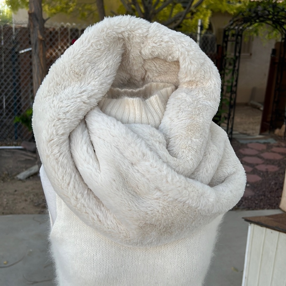 Soft Faux Fur Scarf